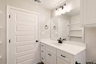423 S Bonner St, Jacksonville, TX 75766 - Photo 16