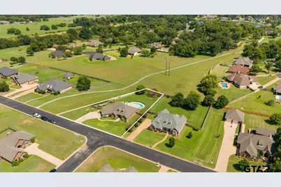 212 Pecan Park Dr, Bullard, TX 75757 - Photo 4