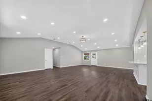 1570 Co Rd 3104, Jacksonville, TX 75766 - Photo 14