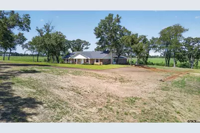 1570 Cr 3104, Jacksonville, TX 75766 - Photo 2
