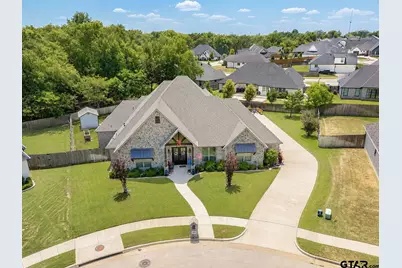 2934 Barton Creek Circle, Tyler, TX 75703 - Photo 2