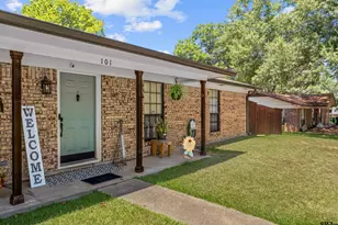 101 Juniper Dr, Palestine, TX 75803 - Photo 4