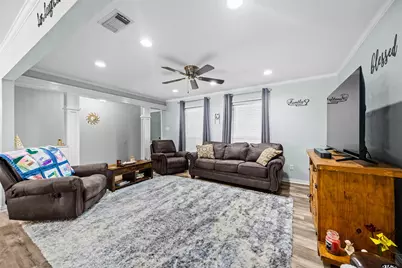 101 Juniper Dr, Palestine, TX 75803 - Photo 8