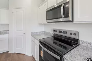 1944 Freeman St, Tyler, TX 75704 - Photo 8
