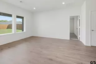 1944 Freeman St, Tyler, TX 75704 - Photo 14