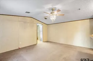 442 Martha St, Bullard, TX 75757 - Photo 8