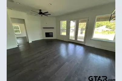1360 Brad Circle, Lindale, TX 75771 - Photo 10