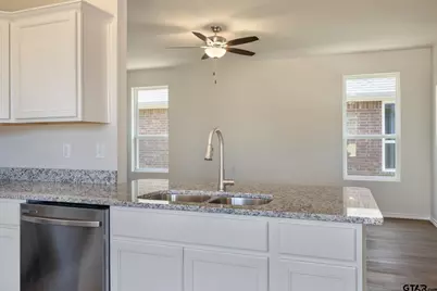 612 Park Central, Chandler, TX 75758 - Photo 8