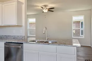 612 Park Central, Chandler, TX 75758 - Photo 8