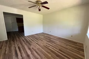 113 Bruno Ln, Jacksonville, TX 75766 - Photo 6