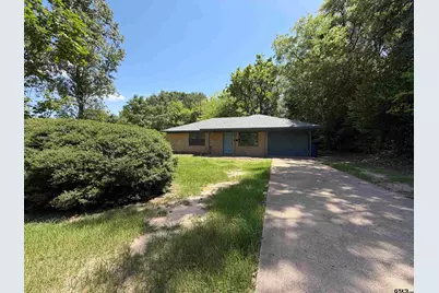 113 Bruno Lane, Jacksonville, TX 75766 - Photo 2