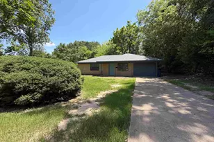 113 Bruno Ln, Jacksonville, TX 75766 - Photo 2