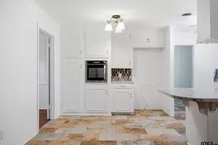 2926 S Keaton Ave, Tyler, TX 75701 - Photo 12