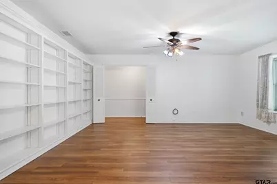 2926 S Keaton Avenue, Tyler, TX 75701 - Photo 6