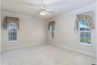 1911 Hollyglen, Tyler, TX 75703 - Photo 20