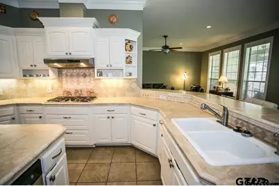17191 West Lake Cir, Whitehouse, TX 75791 - Photo 8