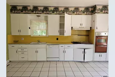 322 S Clayton, Tyler, TX 75702 - Photo 6