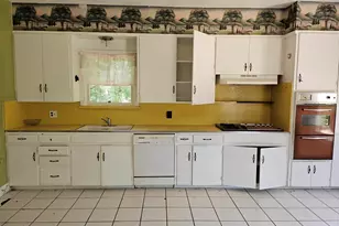 322 S Clayton, Tyler, TX 75702 - Photo 6