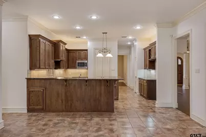 2318 Kingsmill Cir, Tyler, TX 75703 - Photo 18