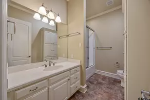 2318 Kingsmill Cir, Tyler, TX 75703 - Photo 38