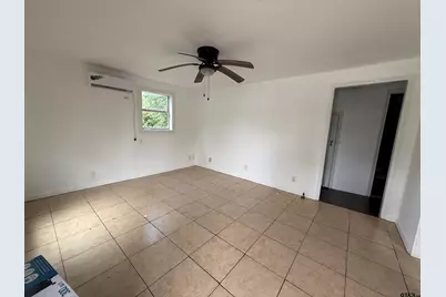 812 W 26th, Tyler, TX 75702 - Photo 2