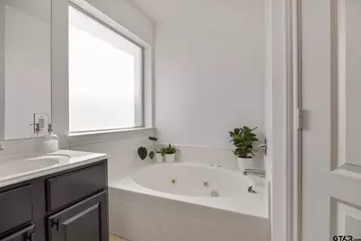 310 Rosebrook Cir, Whitehouse, TX 75791 - Photo 28