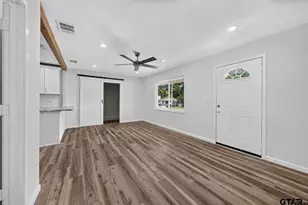 203 Lakeview St, Whitehouse, TX 75791 - Photo 4