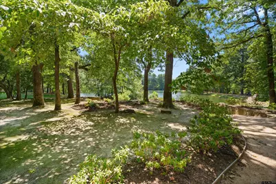 2075 Stonegate Valley Dr, Tyler, TX 75703 - Photo 40