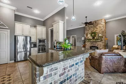 230 Sunnys Halo Boulevard, Bullard, TX 75757 - Photo 14