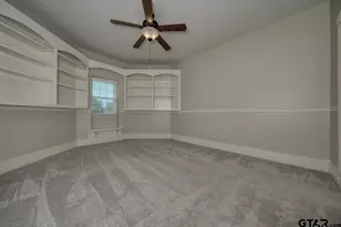 1881 Valley View Ln, Tyler, TX 75703 - Photo 36