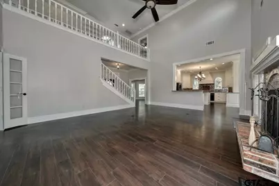 1881 Valley View Lane, Tyler, TX 75703 - Photo 10