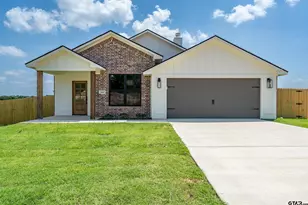 16637 Crossing Cir, Lindale, TX 75771 - Photo 1