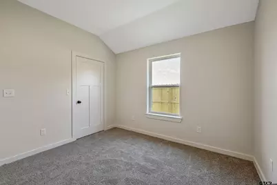 16637 Crossing Circle, Lindale, TX 75771 - Photo 18