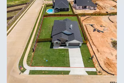 16637 Crossing Circle, Lindale, TX 75771 - Photo 22