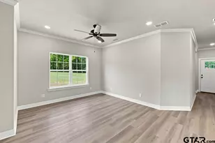 1214 N Third St, Longview, TX 75601 - Photo 4