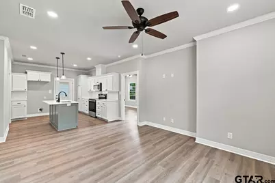 1214 N Third St., Longview, TX 75601 - Photo 6