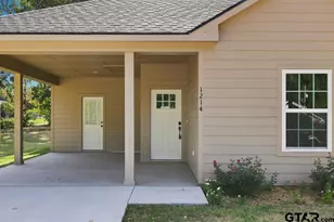 1214 N Third St, Longview, TX 75601 - Photo 2