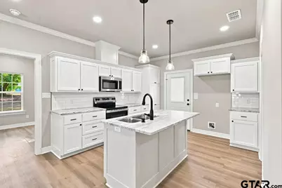 1216 N Third St., Longview, TX 75601 - Photo 8