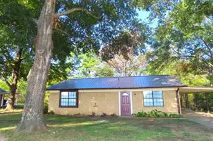 10556 Twin Oaks Dr, Tyler, TX 75707 - Photo 2