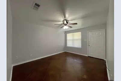 203 Memory Ln. #C, Whitehouse, TX 75791 - Photo 4