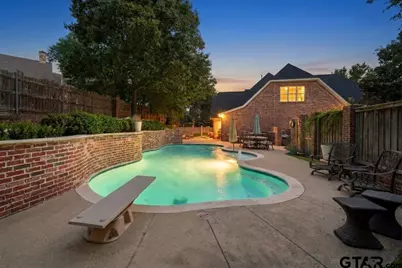 7637 Light Horse Ct, Tyler, TX 75703 - Photo 2
