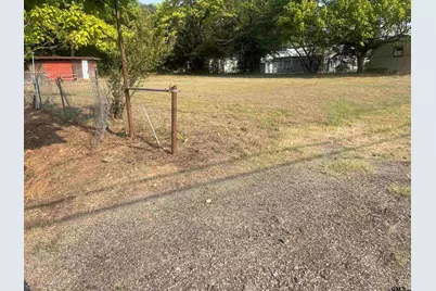 512 S Johnson, Mineola, TX 75773 - Photo 18