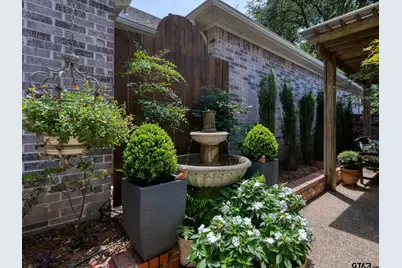 1157 Garden Park Cir, Tyler, TX 75703 - Photo 34