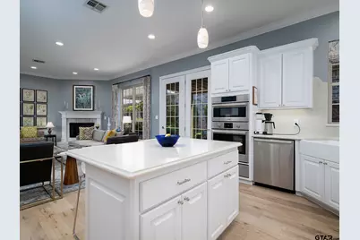1157 Garden Park Cir, Tyler, TX 75703 - Photo 14