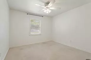 709 N Georgia St, Lindale, TX 75771 - Photo 22