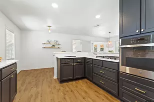 709 N Georgia St, Lindale, TX 75771 - Photo 12