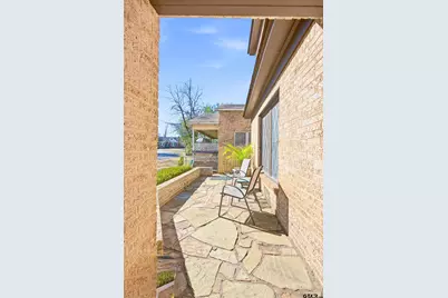 505 Williams Ct, Tyler, TX 75702 - Photo 2