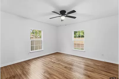 1016 Woodland Dr, Palestine, TX 75801 - Photo 20