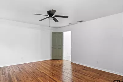 1016 Woodland Dr, Palestine, TX 75801 - Photo 14