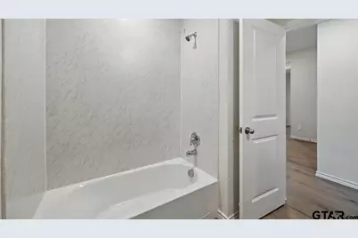 3057 Hidden Valley Drive, Lindale, TX 75706 - Photo 4
